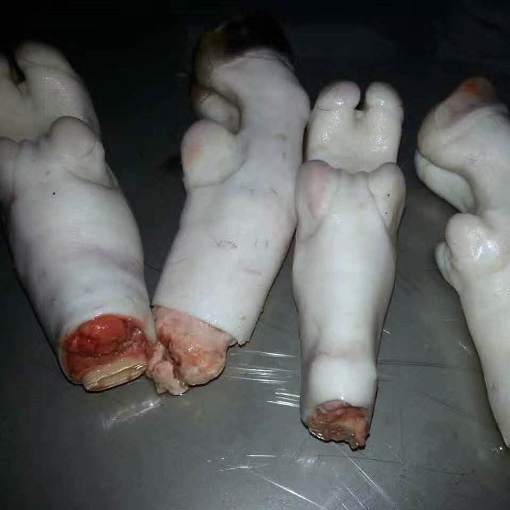 Cattle and sheep feet dehairing